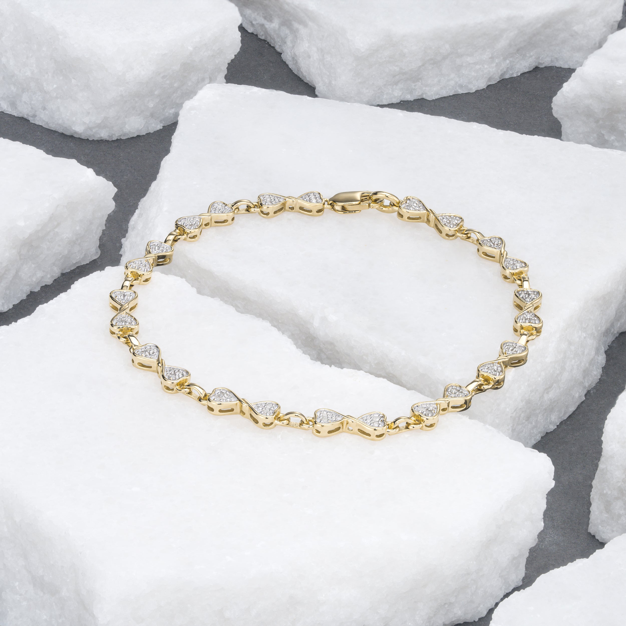 0.25ct Diamond Heart Bracelet Set In 18K Gold Vermeil